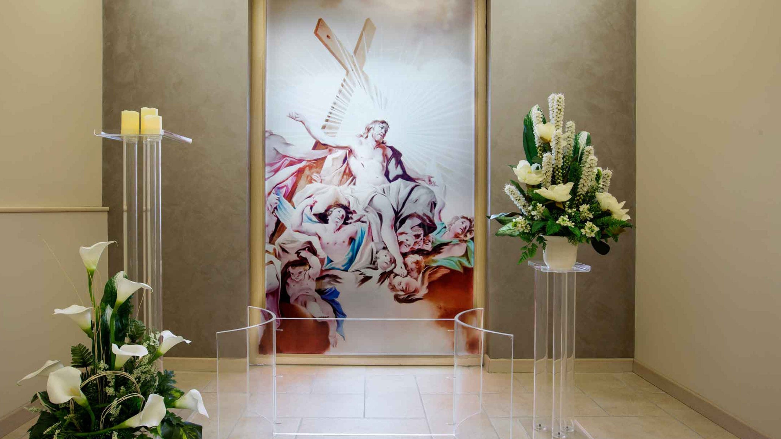 Slide degli interni della Casa Funeraria "MarioGuala"